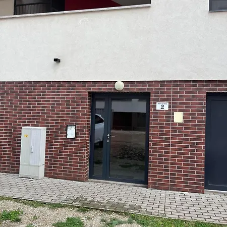 Loli Apartman *